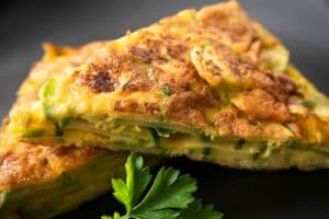 frittata di zucchine con salsiccia