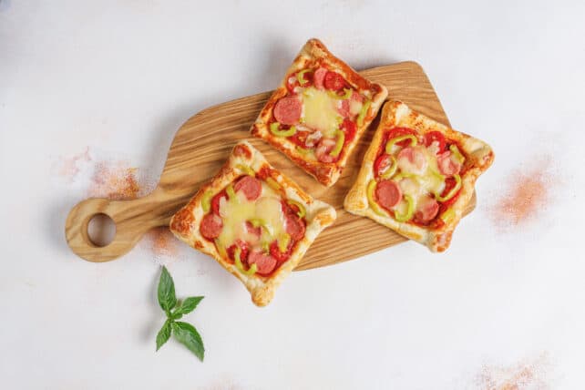 Tagliere con pizzette fantasia