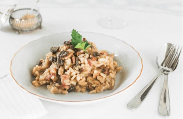 piatto di riso con porcini e zucca