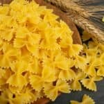 ricetta per farfalle con fagiolini e pesto alla trapanese