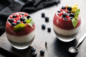 mousse ai frutti di bosco e tofu