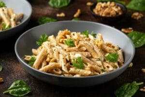 pasta con gorgonzola e noci