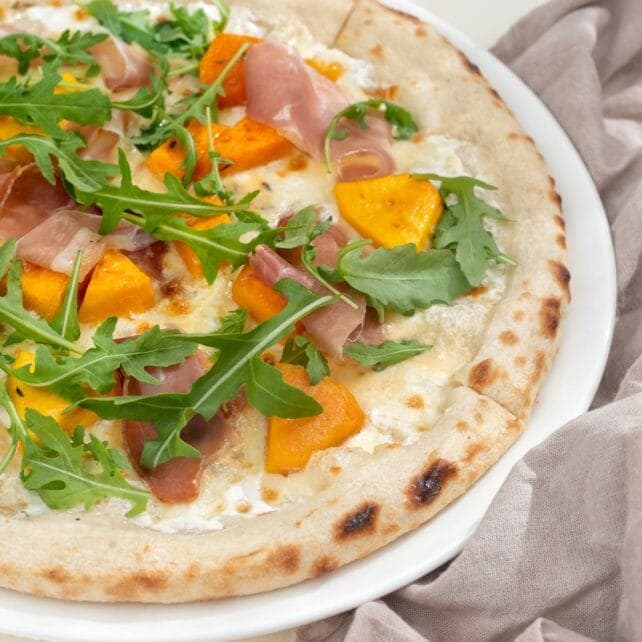 pizza con zucca gialla