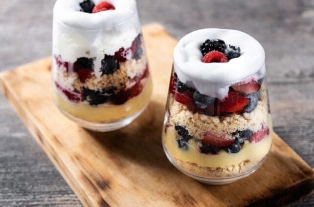 bicchieri con trifle